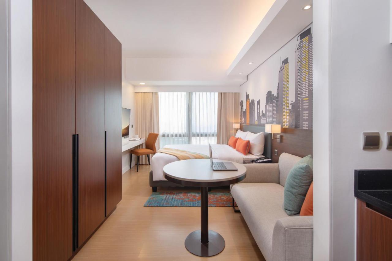 Citadines Benavidez Makati Hotel Makati City Ngoại thất bức ảnh